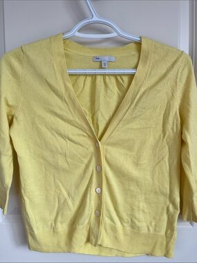GAP Pale Yellow V-Neck Button Front Cardigan
